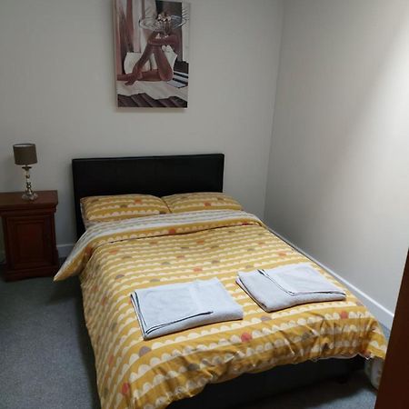 Plaza suite 61 B Bangor  Exterior foto